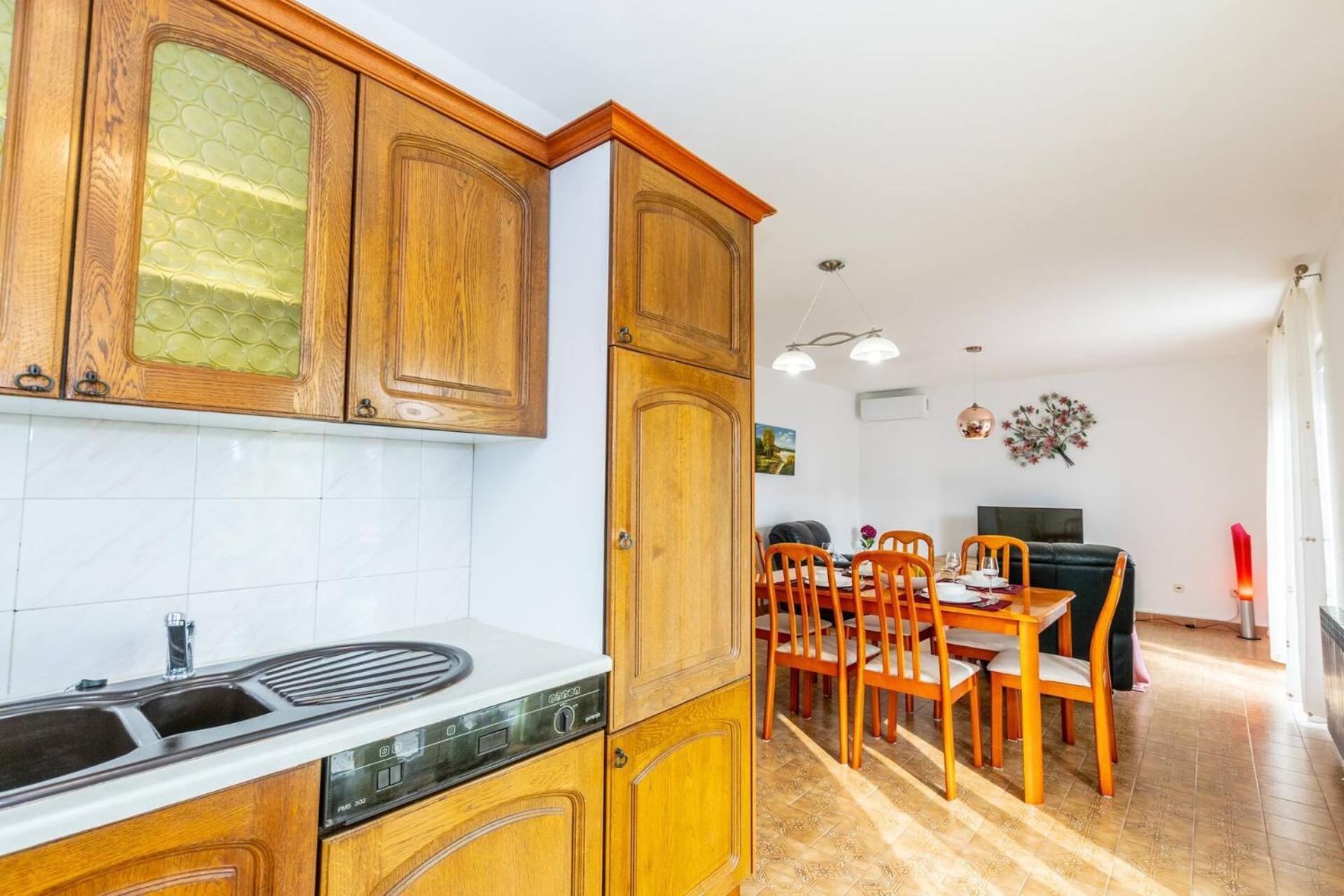 Family House With 2 Apartments - Irma メドゥリン エクステリア 写真